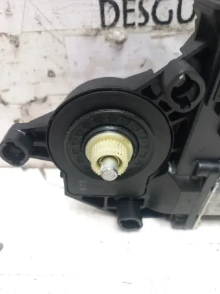 Motor Elevalunas Delantero Derecho Brose