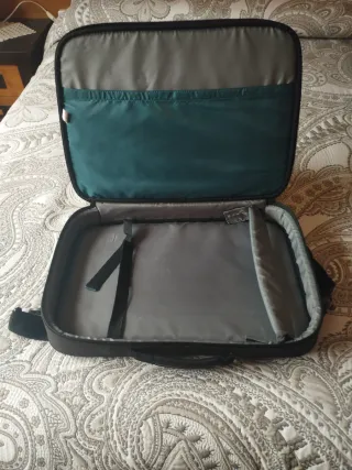 Maletín portátil 17" acolchado