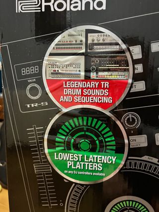 Controlador DJ Roland DJ 808