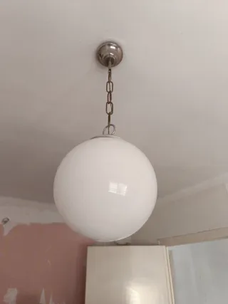 3 lámparas de techo y 2 apliques