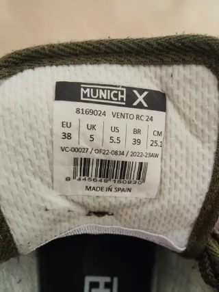 Zapatillas Munich Verdes y Doradas