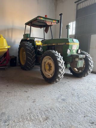 Tractor John Deere 1840 DT