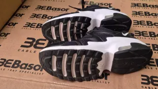 Nike Air Max Graviton Negro Blanco