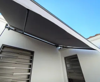 Toldo gris antracita