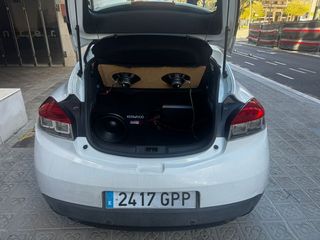 Renault Megane AUTHENTIQUE 1.4 16V