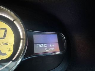 Renault Megane AUTHENTIQUE 1.4 16V