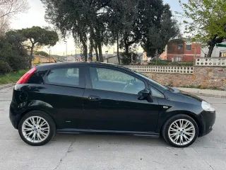 FIAT PUNTO 2008 1.9 130CV 6 MARCHAS PEGATINA B !!