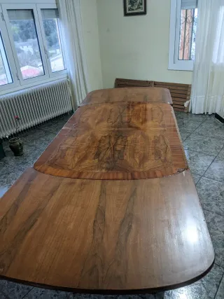 Mesa de comedor extensible + 6 sillas
