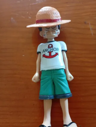 Figura One Piece Shanks y Luffy