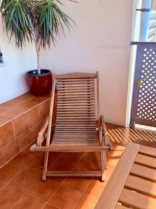 Lettino in teak pieghevole