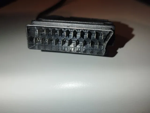 Adaptador Euroconector 2 Ranuras Negro