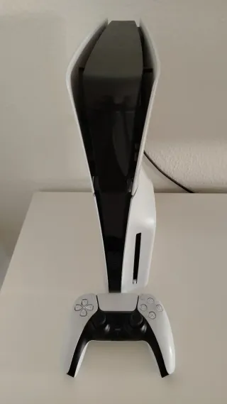 Consola PS5 slim con lector