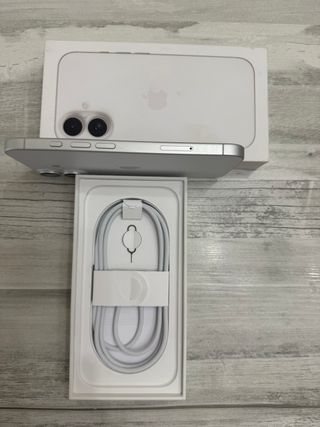 iPhone 16 128gb con 3 cargas factura