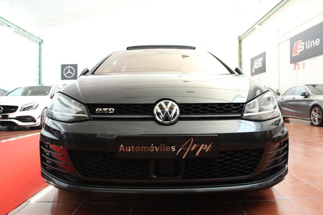 Volkswagen Golf 2015