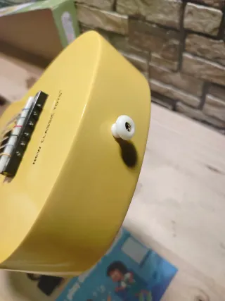 New Classic Toys Guitarra de juguete