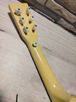 New Classic Toys Guitarra de juguete