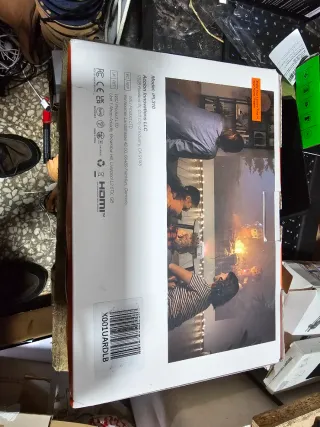 Proyector Blanco con trípode incorporado