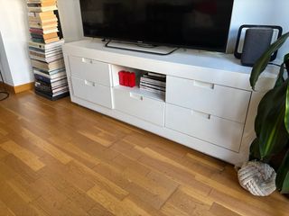 Mueble TV blanco