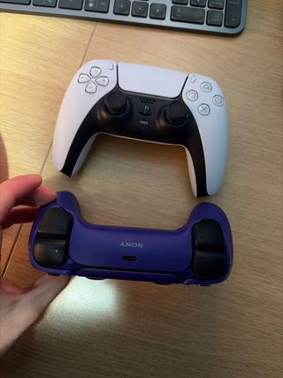 Mandos PS5 Morado y Rosa