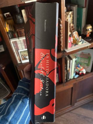 La historiadora (Umbriel narrativa) (Spanish Ed...