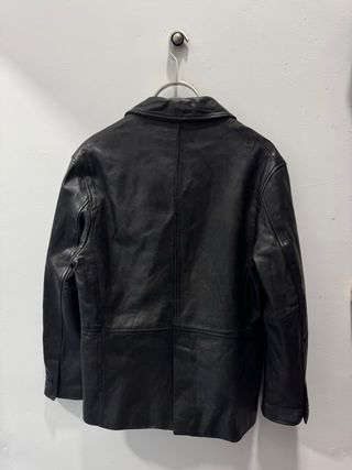 Chaqueta de piel Zara Negra