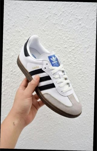 Adidas Samba OG Talla 39 Blancas y Negras