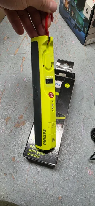 Lâmpada LED Philips Xperion 6000 UV