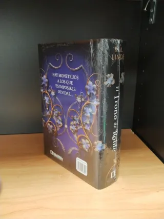 El trono de roble (Ed ESPECIAL LIMITADA) Nuevo!