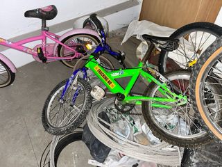 Bicicleta infantil verde