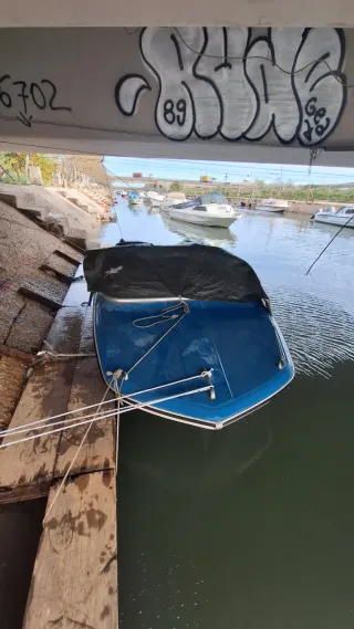 Barca Glastron Evinrude 3,99m 4 pasajeros