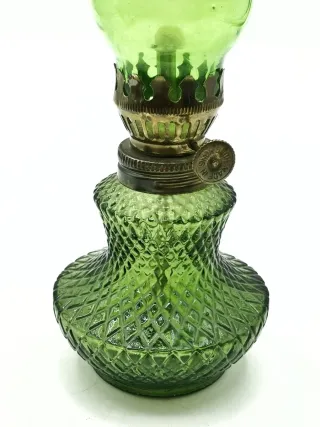 Bonito candil, lámpara de aceite de vidrio verde