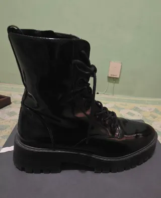 Botines de chica tienda PULL&BEAR TALLA 36