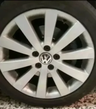 TAPAS BUJE RUEDA LLANTA VOLKSWAGEN GOLF 3B7601171