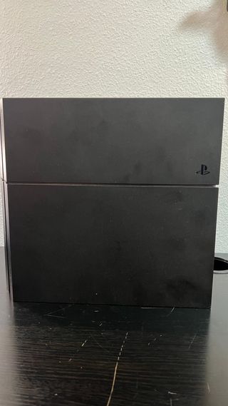 Consola PS4 + 12 Juegos y 2 Mandos