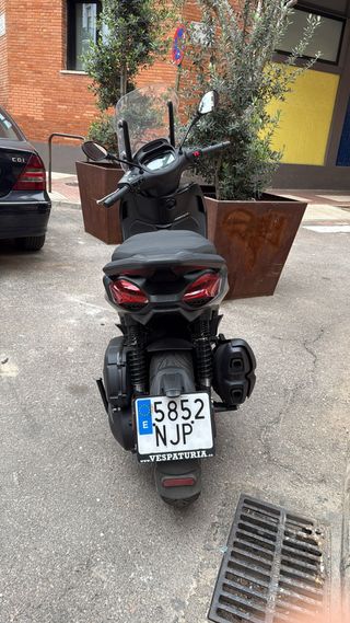 Piaggio Beverly S 400 hpe Negra con solo 400 km