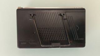 Radio Philips D-1848 FM Portátil