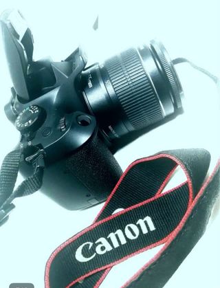 Cámara de Fotos Canon 1300D Reflex Digital