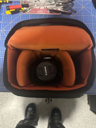 Cámara de Fotos Canon 1300D Reflex Digital