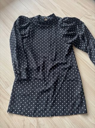 Vestiti Mango e Zara