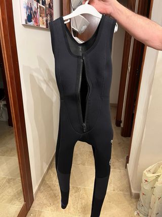 Traje neopreno Cressi T-3 capucha.