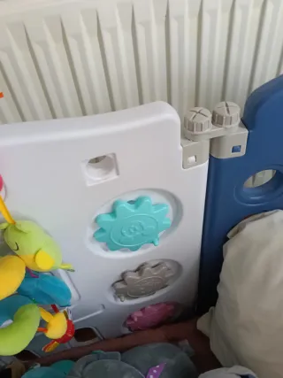 Parque infantil para bebés y niños