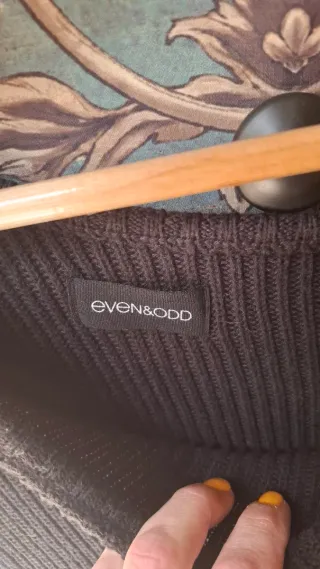 Jersey Even & Odd Negro asimétrico