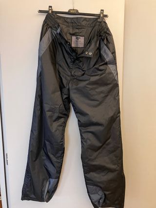 Pantalón de agua para moto