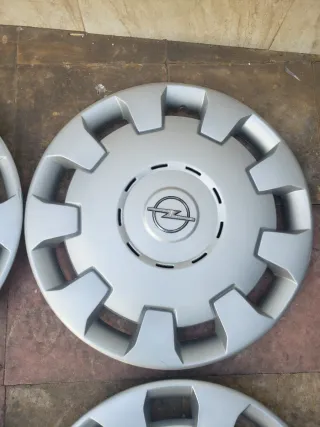 4 Tapacubos Opel R15