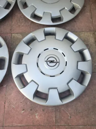 4 Tapacubos Opel R15