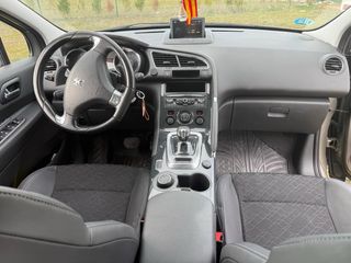 Peugeot 3008 2015 Hybrid4 Diesel+electrico 200cv