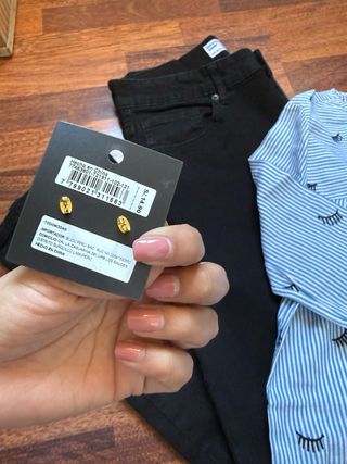 Conjunto blusa rayas y pantalón negro