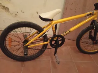 Bici BMX Wipe Five Amarilla