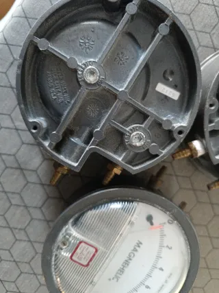 Manómetros Magnehelic Dwyer