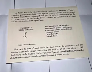 Monedas de oro y plata con certificados